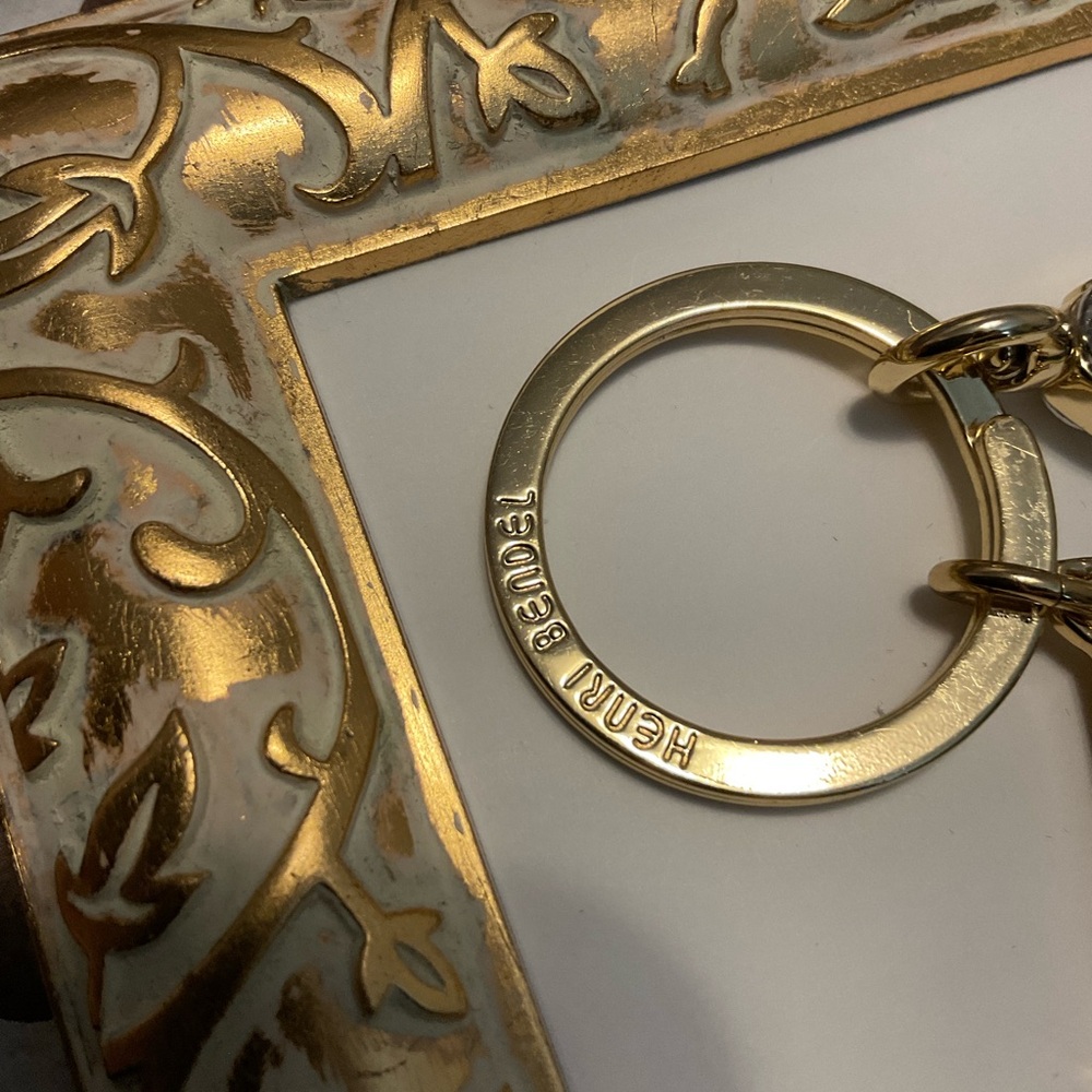 Henri Bendel Initial Key Ring - R - Picture 3 of 5